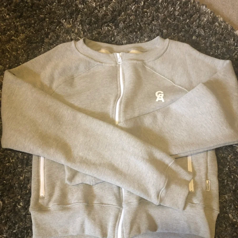 ⭐️⭐️NWT Good American by Khloe Kardashian Sweatshirt - Picture 1 of 9